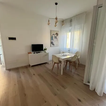 Casa Lorena Al Mare Con Terrazzo Apartment Rimini