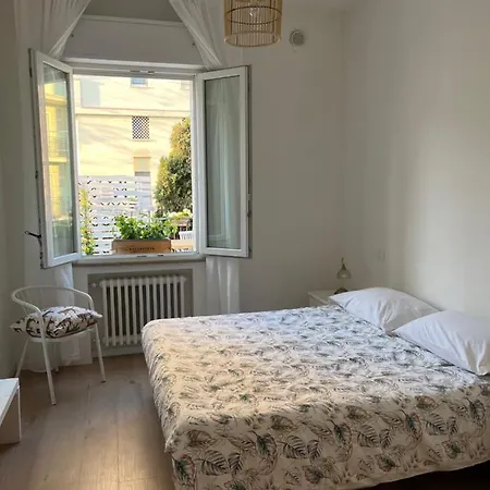 Casa Lorena Al Mare Con Terrazzo * 리미니
